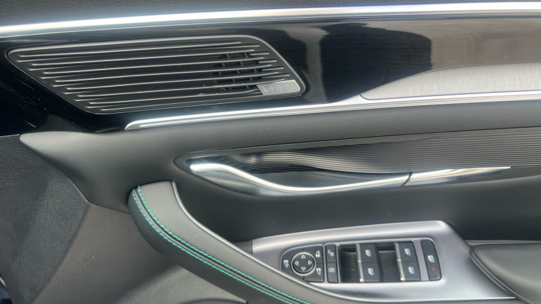 BYD Seal U 1.5 DM-i Boost 5dr Auto Estate